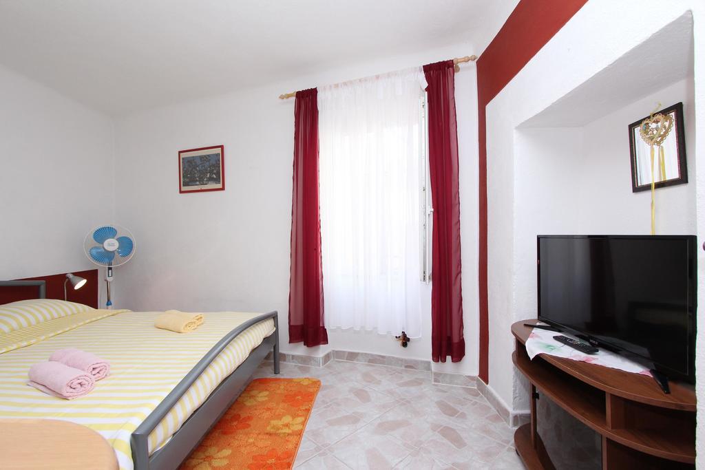 Apartment Alba Rovinj Exterior photo